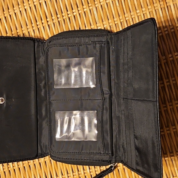 Black and White Herringbone Wallet - Picture 2 of 4